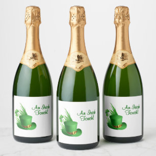 Étiquettes Pour Bouteilles De Vin Mousseux Une touche irlandaise Chapeau de lutin en girofle