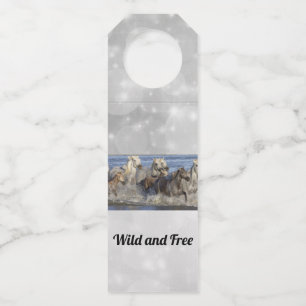 Étiquettes Pour Bouteilles Horses galloping in the water
