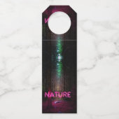 Étiquettes Pour Bouteilles Mystère forêt d'épinette nature néon magenta signe (Devant)