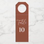 Étiquettes Pour Bouteilles Numéro de table de mariage Brun Terracotta  (Devant)