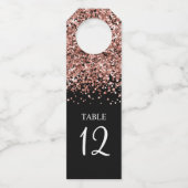 Étiquettes Pour Bouteilles Parties scintillant or rose et numéro de table en (Devant)