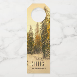 Étiquettes Pour Bouteilles Photo de forêt de pins enneigés dans la nature