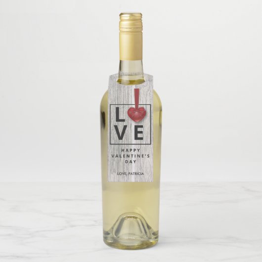 Étiquettes Pour Bouteilles Saint Valentin Coeurs rouges Moderne Rustique Bois (Sur bouteille)