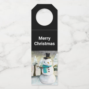 Étiquettes Pour Bouteilles Snowman en hiver sur la scène de Noël