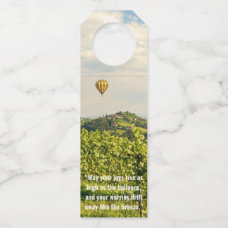 Étiquettes Pour Bouteilles Tag Vineyard and Hot Air Balloons Wine Bottle