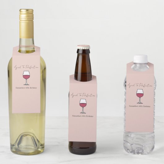 Étiquettes Pour Bouteilles Vin Vieilli à la Perfection 40e Anniversaire (En situation)