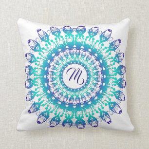 Etnische blauwgroen mandala. monogram. kussen