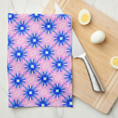 étoiles bleues joyeuses sur serviette rose (Quart Plié)