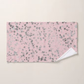 Étoiles d'argent Whimsical amusant sur rose (Serviette à main)