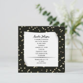Étoiles d'or sur Invitation d'anniversaire noir (Debout devant)
