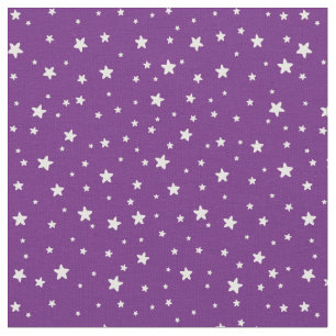 Étoiles sur le tissu pourpre