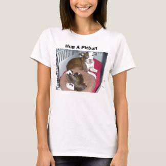 Étreignez un T-shirt de Pitbull