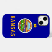 Étui Case-Mate pour iPhone 14 avec drapeau du Kans (Verso (horizontal))