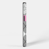 Etui iPhone 13 Argyle and damask pattern pink, grey monogram (Côté droit)