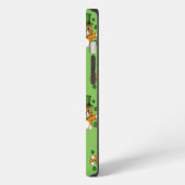 Etui iPhone 13 Chat de la Saint Patrick avec dessin Shamrock (Côté gauche)