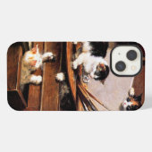Etui iPhone 13 Chatte et chatons sur une table (Verso Horizontal)