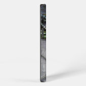 Etui iPhone 13 Crâne Alien (Côté droit)
