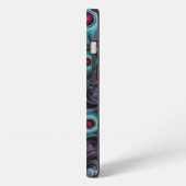 Etui iPhone 13 Dans l'abstrait fractal bleu profond rose (Côté gauche)