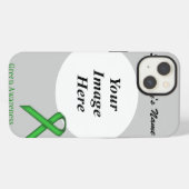 Etui iPhone 13 Écran de carbone vert Tmpl par Kenneth Yoncich (Verso Horizontal)