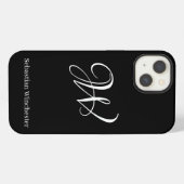 Etui iPhone 13 Élégant nom initial monogramme script noir uni (Verso Horizontal)