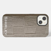 Etui iPhone 13 Knit en patchwork en panier par Shirley Taylor (Verso Horizontal)