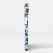 Etui iPhone 13 Maisonnettes, fleurs sauvages sur bleu (Côté droit)