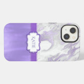 Etui iPhone 13 Marbré pourpre et blanc (Verso Horizontal)