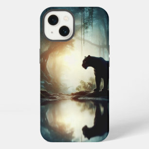 Etui iPhone 13 Panthère noire reflétée dans la piscine d'eau dans
