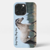 Etui iPhone 13 Pro Cheval sauvage de Pryor Mountain "Cloud's Pride" (Verso)