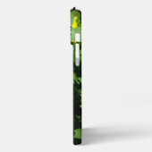 Etui iPhone 13 Pro Max Abeille sur Fleurs Jaunes (Côté gauche)