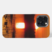 Etui iPhone 13 Pro Max Coucher de soleil avec reflet (Verso Horizontal)