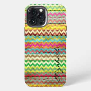 Etui iPhone 13 Pro Max Monogramme rayures chevron colorées bois