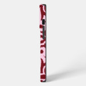 Etui iPhone 13 Pro Motif damassé Ikat - Bourgogne et rose (Côté gauche)