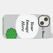 Etui iPhone 13 Ruban de fleurs vertes Tmpl par Kenneth Yoncich (Verso Horizontal)