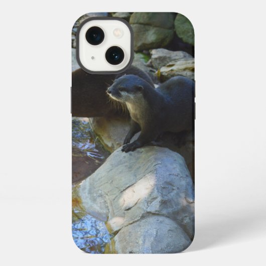 Etui iPhone 13 **"Sips by the Stream : Otters Drinking from River (Verso)