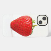 Etui iPhone 13 Un iphcnm de fraise rouge (Verso Horizontal)