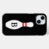 Étui iPhone 15 avec quille de bowling à monogramme (Verso (horizontal))