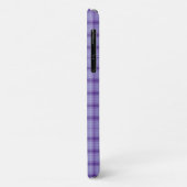 Étui iPhone à carreaux violet avec monogramme (Dos/Gauche)