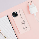 Etui iPhone 13 Calligraphie de script du coeur rose<br><div class="desc">Écriture mignonne et moderne avec les coeurs.</div>