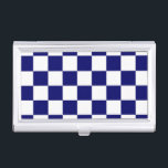 Étui Pour Cartes De Visite à damiers Marine et Blanc<br><div class="desc">Cool simple marine et blanc à damiers motif est fait de rangées de carrés alternant blanc et bleu foncé. N'hésitez pas à customiser le produit pour en faire votre propre produit. numériquement a créé une image de 9000 x 6000 pixels. Copyright ©2013 Claire E. Skinner, Tous droits réservés. Pour voir...</div>