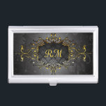 Étui Pour Cartes De Visite Elégant cadre de dentelle Vintage or noir et or<br><div class="desc">Elégant cadre en dentelle vintage noir et or et motif géométrique et tourbillons. Disponible sur d'autres produits. Initiales personnalisées à l'avant. Il s'agit d'un modèle et il est entièrement personnalisable.</div>