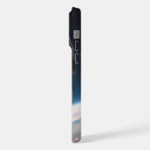 Étui pour iPhone 15 Pro Max astronaut perdu dans l (Côté gauche)