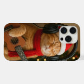 Étui pour iPhone 15 Pro Max avec chat jouant de la (Verso Horizontal)