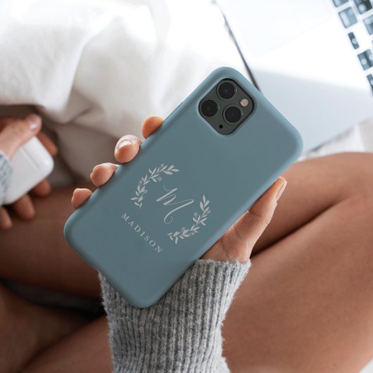 Étui pour iPhone avec monogramme en écriture Rusti