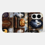 Étui pour iPhone Spooky Cozy Étagère de livres Cit (Verso (horizontal))