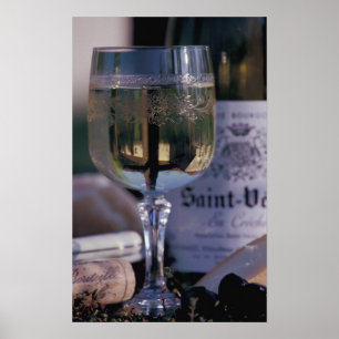 EU, Frankrijk, Chablis, lokale wijn Poster