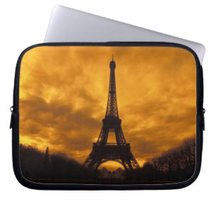 EU, Frankrijk, Parijs. Eiffeltoren. Laptop Sleeve