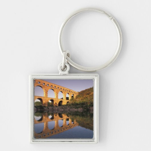 EU, Frankrijk, Provence, Gard, Pont du Gard. 2 Sleutelhanger (Voorkant)