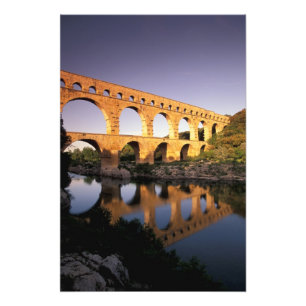 EU, Frankrijk, Provence, Gard, Pont du Gard. Foto Afdruk