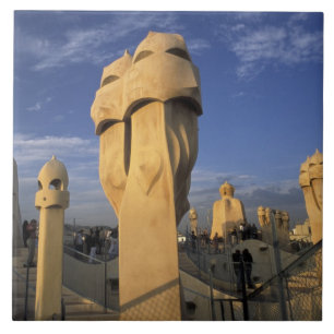 EU, Spanje, Catalonië, Barcelona. Antonio Gaudi's Tegeltje